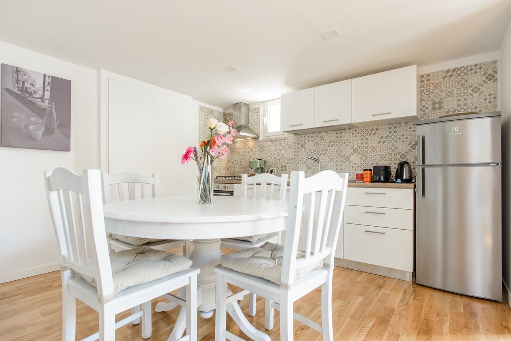 Stay In Naples Flats Ngoại thất bức ảnh